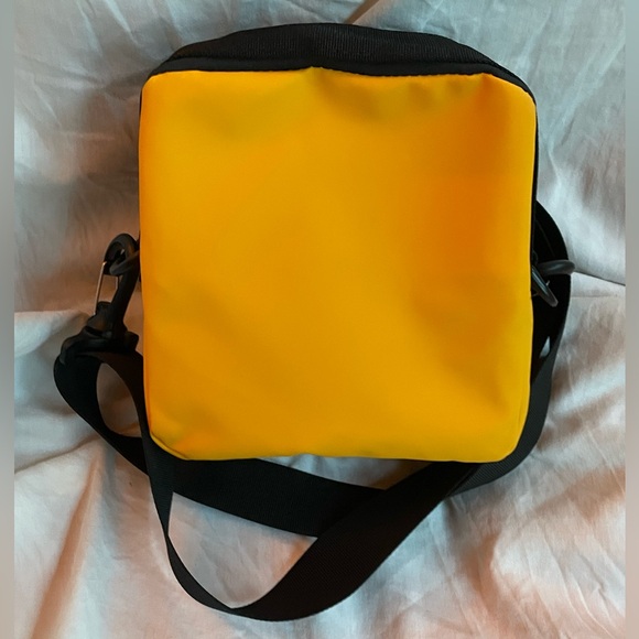 THE NORTH FACE Explore Bardu Il Bag NWT - Picture 6 of 9